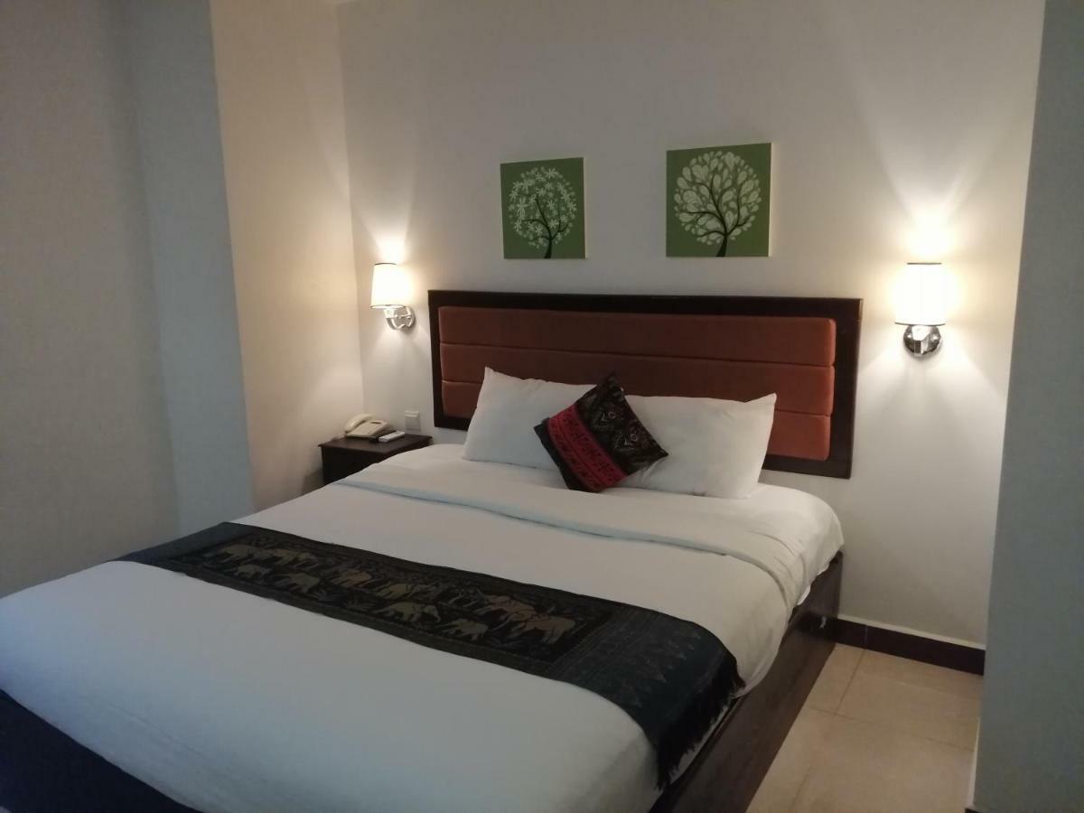 South Asia View Hotel プノンペン エクステリア 写真